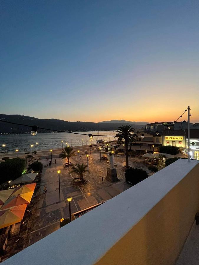 Apartament Plateia Sea View Loft Samos Town Zewnętrze zdjęcie